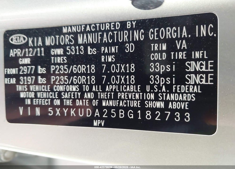 2011 KIA SORENTO VIN: 5XYKUDA25BG182733