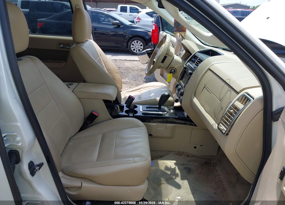 2010 FORD ESCAPE VIN: 1FMCU9E72AKC27235