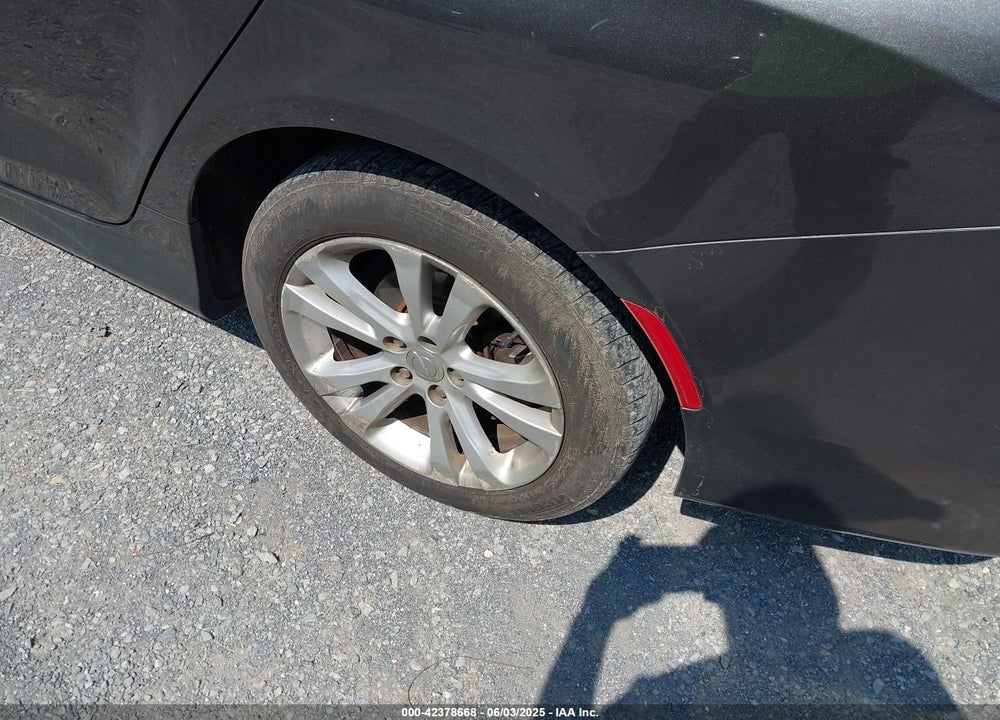 2016 CHRYSLER 200 VIN: 1C3CCCAB0GN127323