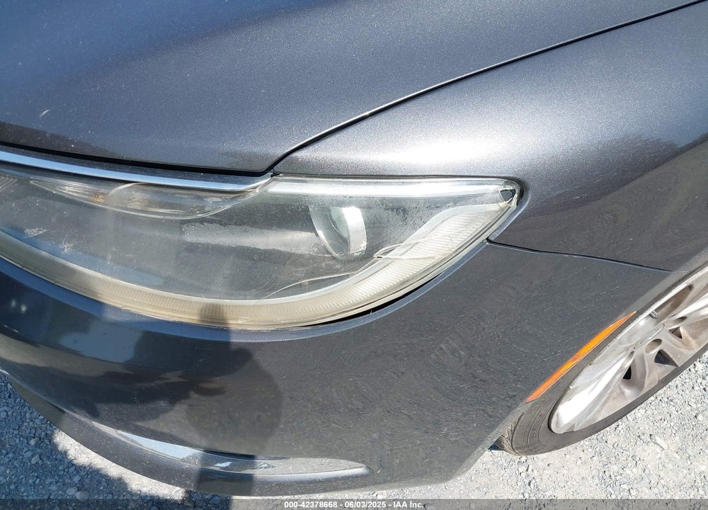2016 CHRYSLER 200 VIN: 1C3CCCAB0GN127323