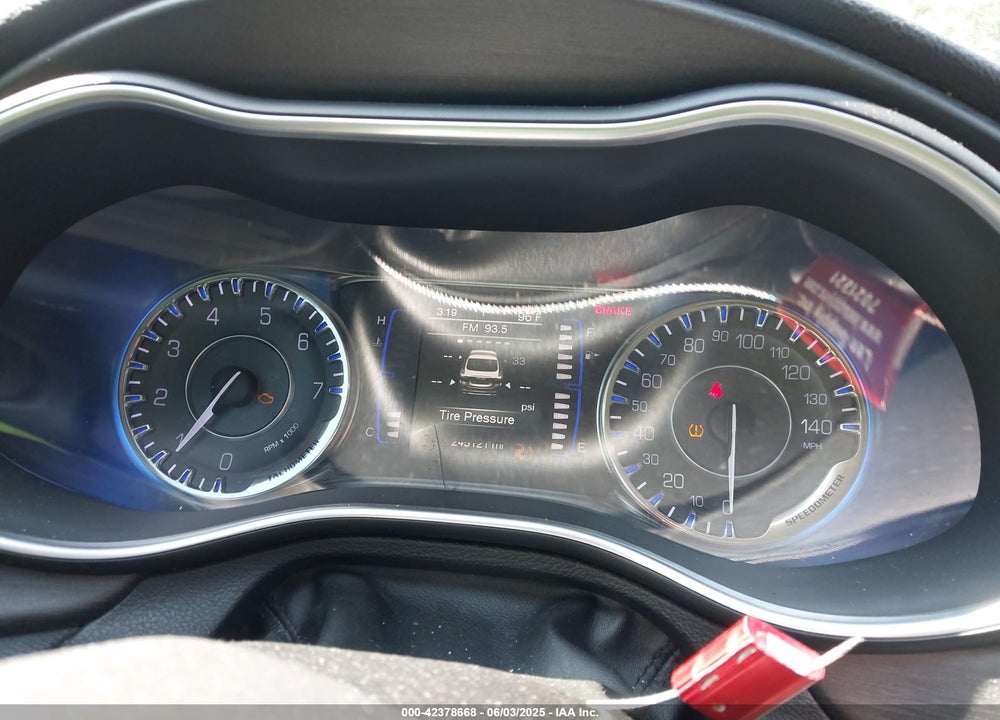 2016 CHRYSLER 200 VIN: 1C3CCCAB0GN127323