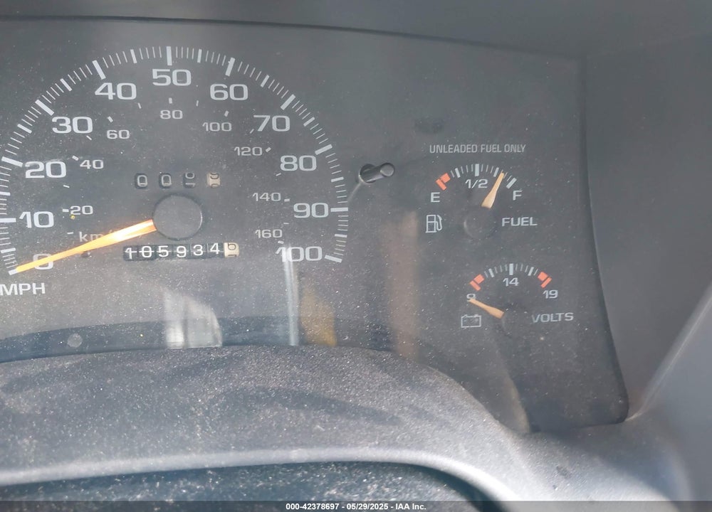 1997 CHEVROLET BLAZER LS VIN: 1GNDT13W0V2244474