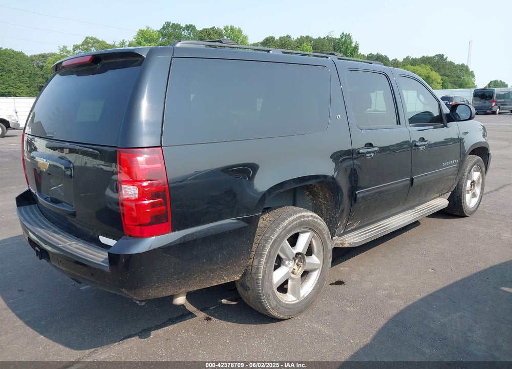 2014 CHEVROLET SUBURBAN 1500 VIN: 1GNSKJE72ER100836