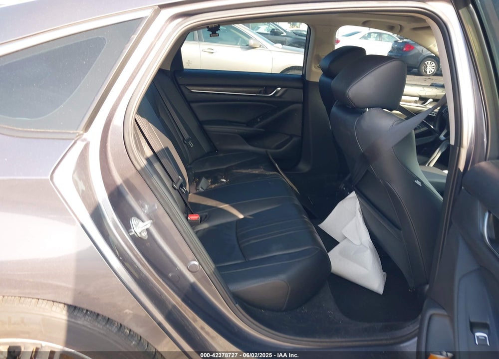 2021 HONDA ACCORD EX-L VIN: 1HGCV1F52MA052755