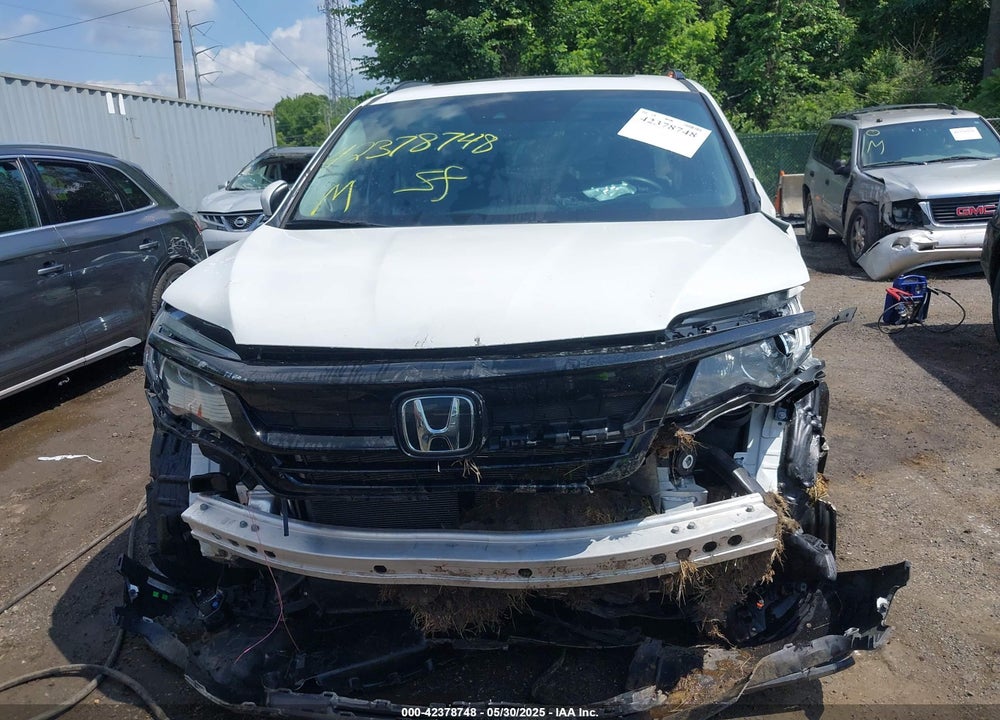 2022 HONDA PILOT VIN: 5FNYF6H25NB067356