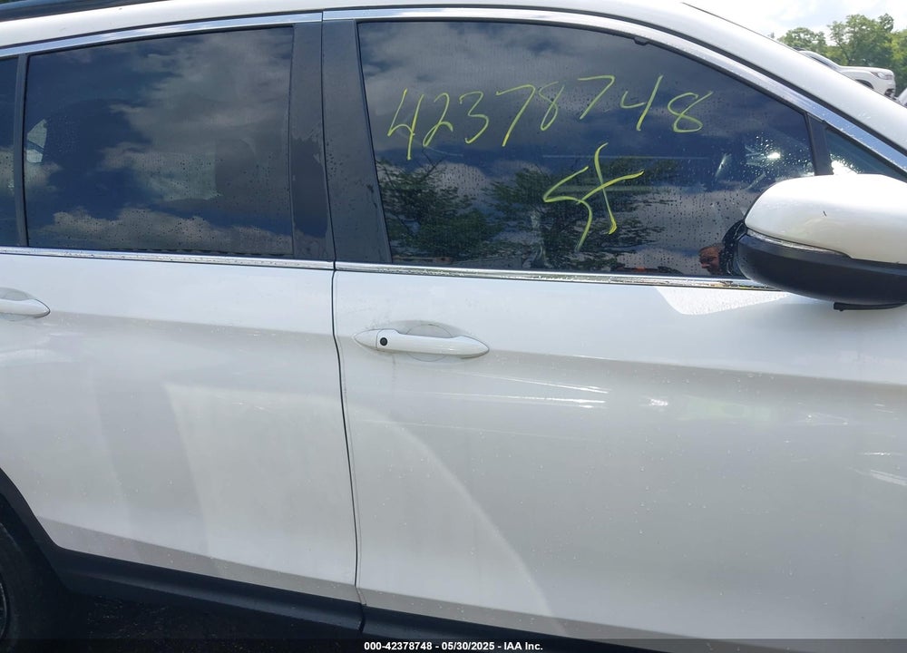 2022 HONDA PILOT VIN: 5FNYF6H25NB067356