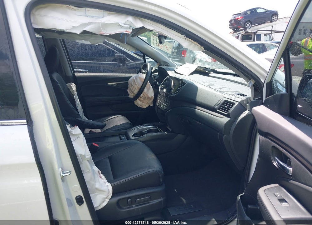 2022 HONDA PILOT VIN: 5FNYF6H25NB067356