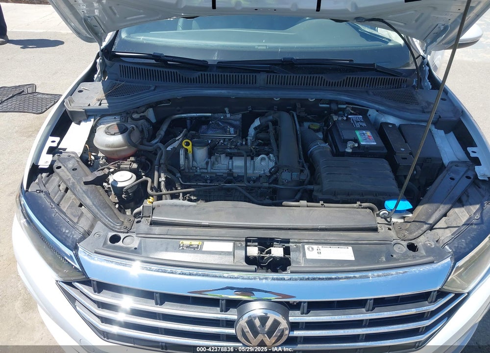 2019 VOLKSWAGEN JETTA SEL PREMIUM VIN: 3VWG57BU8KM040476