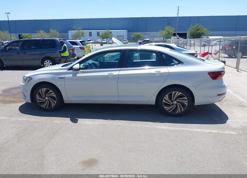 2019 VOLKSWAGEN JETTA SEL PREMIUM VIN: 3VWG57BU8KM040476