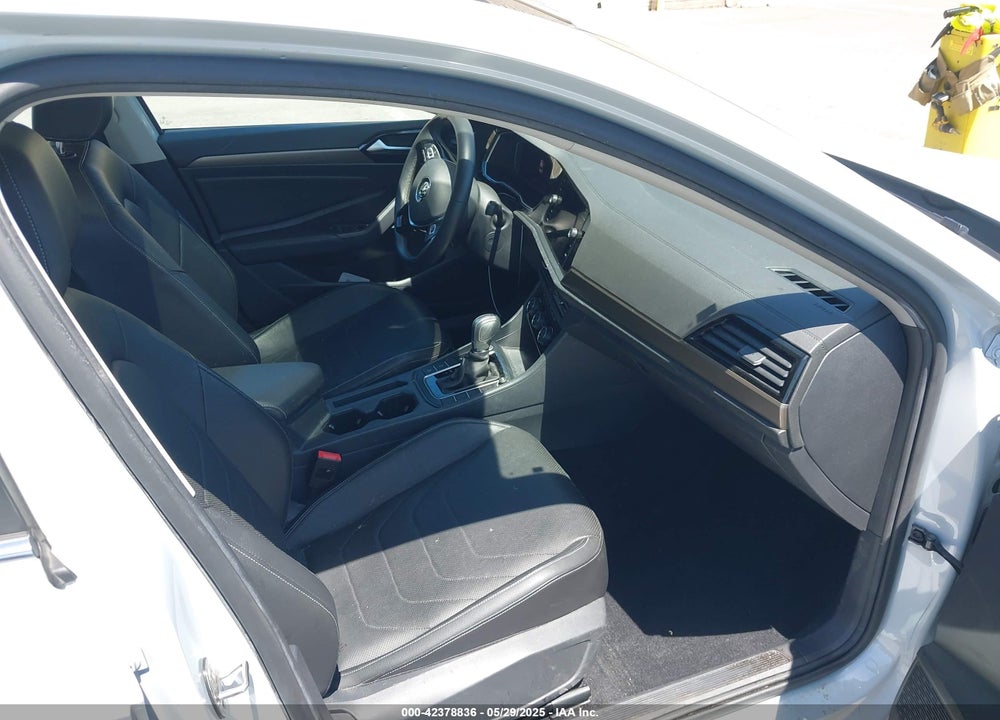 2019 VOLKSWAGEN JETTA SEL PREMIUM VIN: 3VWG57BU8KM040476