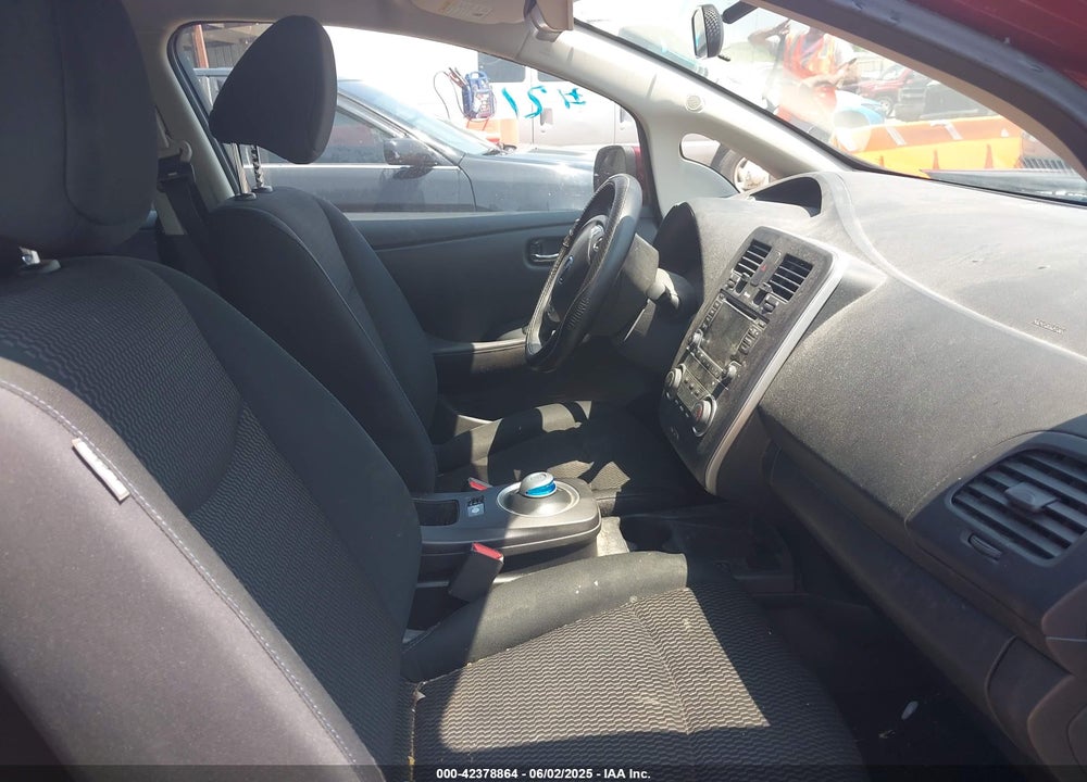 2018 VOLKSWAGEN TIGUAN VIN: 3VV3B7AX5JM079872