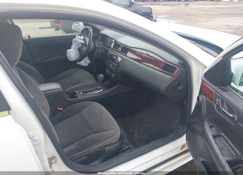 2011 CHEVROLET IMPALA VIN: 2G1WG5EK6B1305726