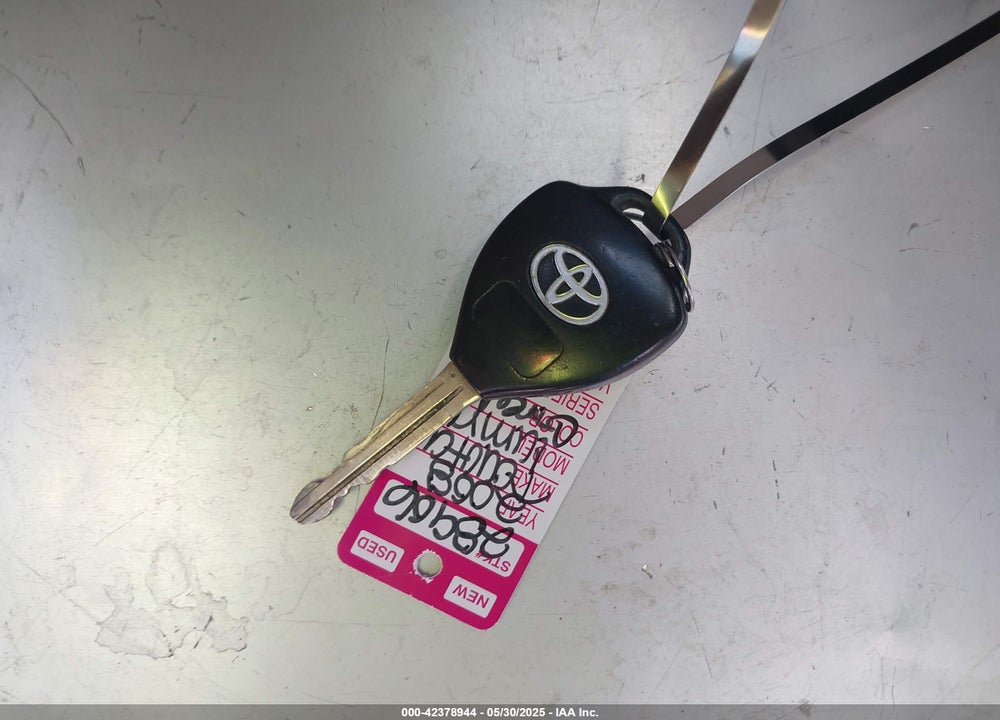 2008 TOYOTA CAMRY LE VIN: 4T4BE46K98R045700