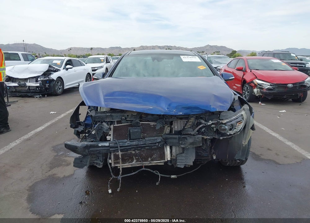 2015 HYUNDAI SONATA VIN: 5NPE34AB1FH074639