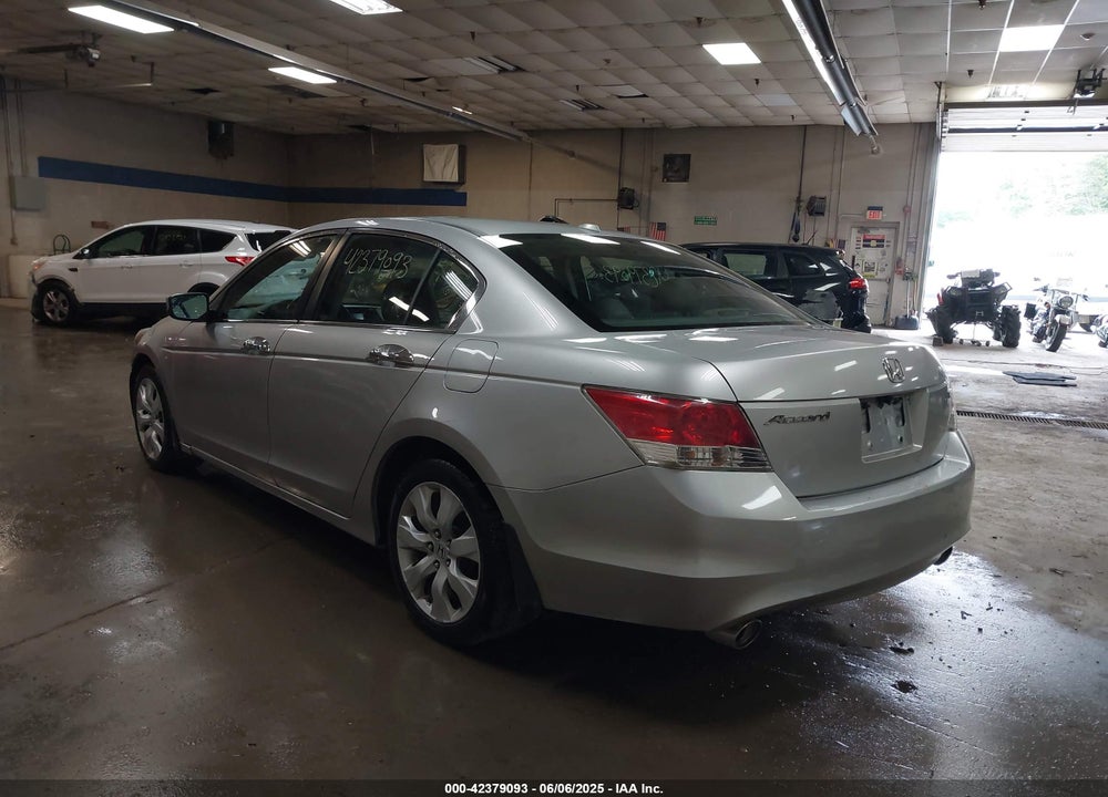 2008 HONDA ACCORD VIN: 1HGCP36898A051768
