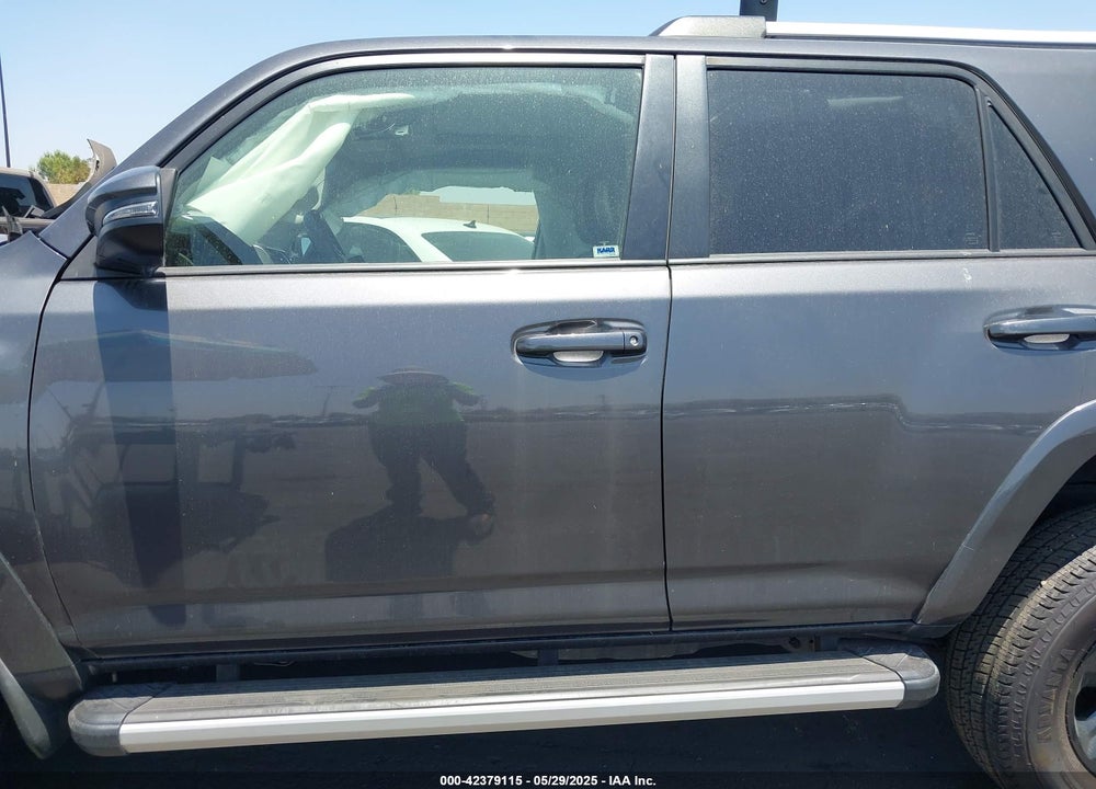 2022 TOYOTA 4RUNNER SR5 PREMIUM VIN: JTENU5JR4N6058553