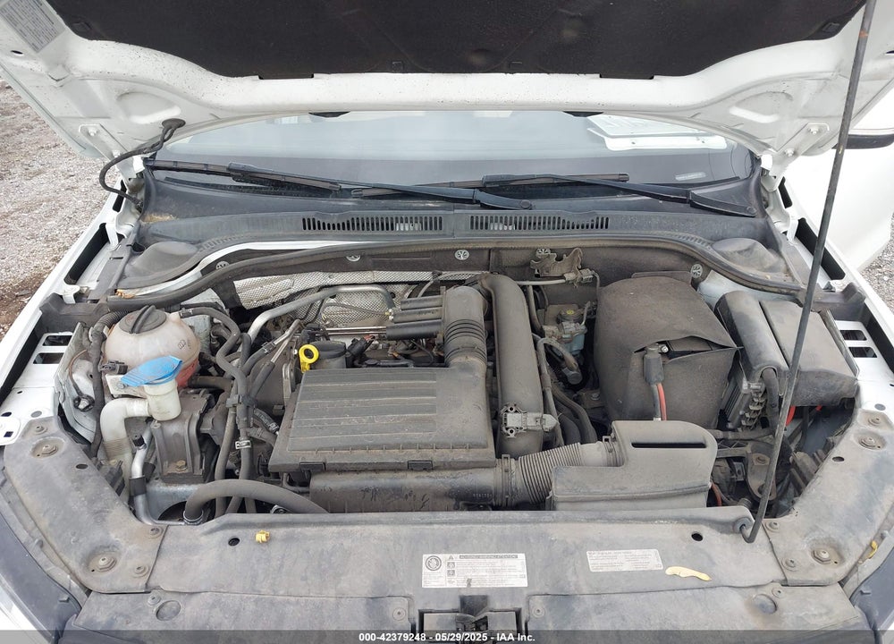 2017 VOLKSWAGEN JETTA 1.4T SE VIN: 3VWDB7AJ8HM255190
