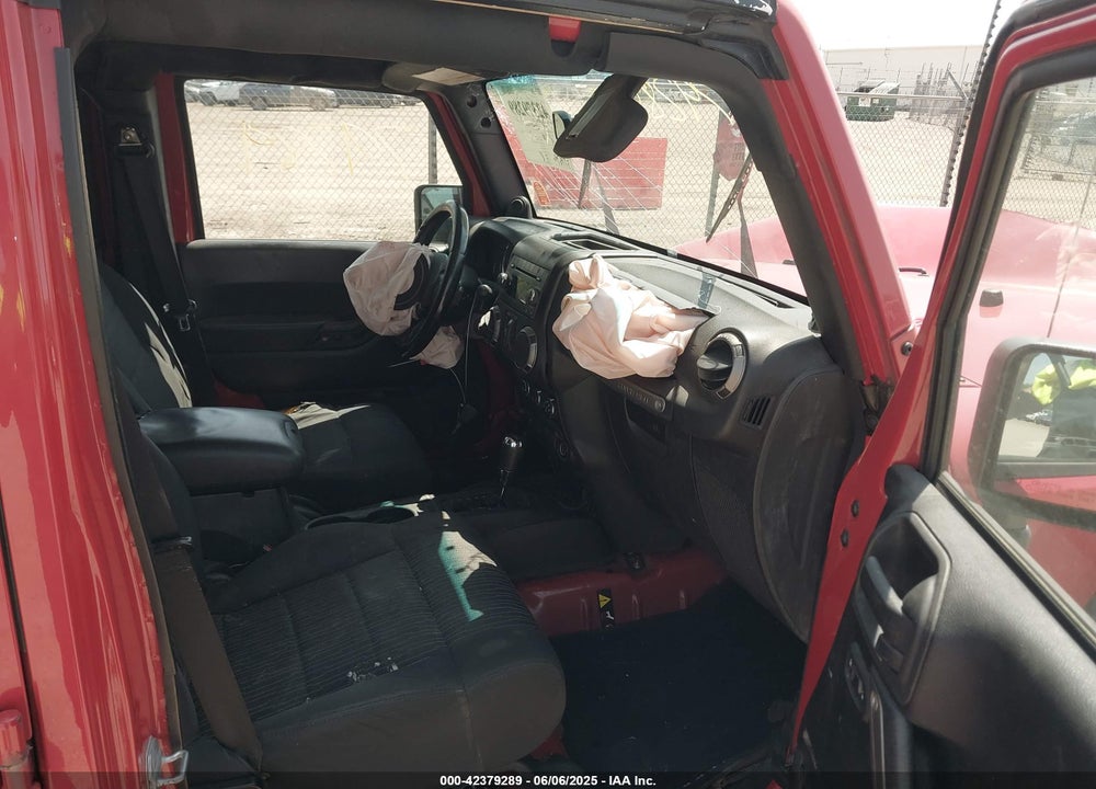 2011 JEEP WRANGLER UNLIMITED SPORT VIN: 1J4BA3H11BL580407