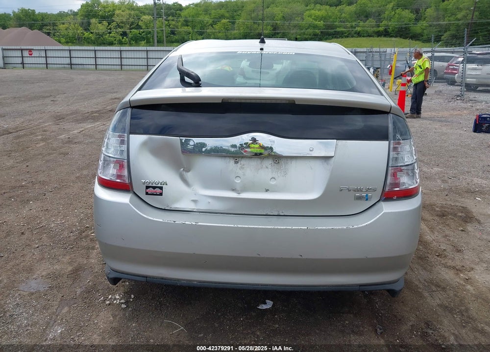 2005 TOYOTA PRIUS VIN: JTDKB20U553101428