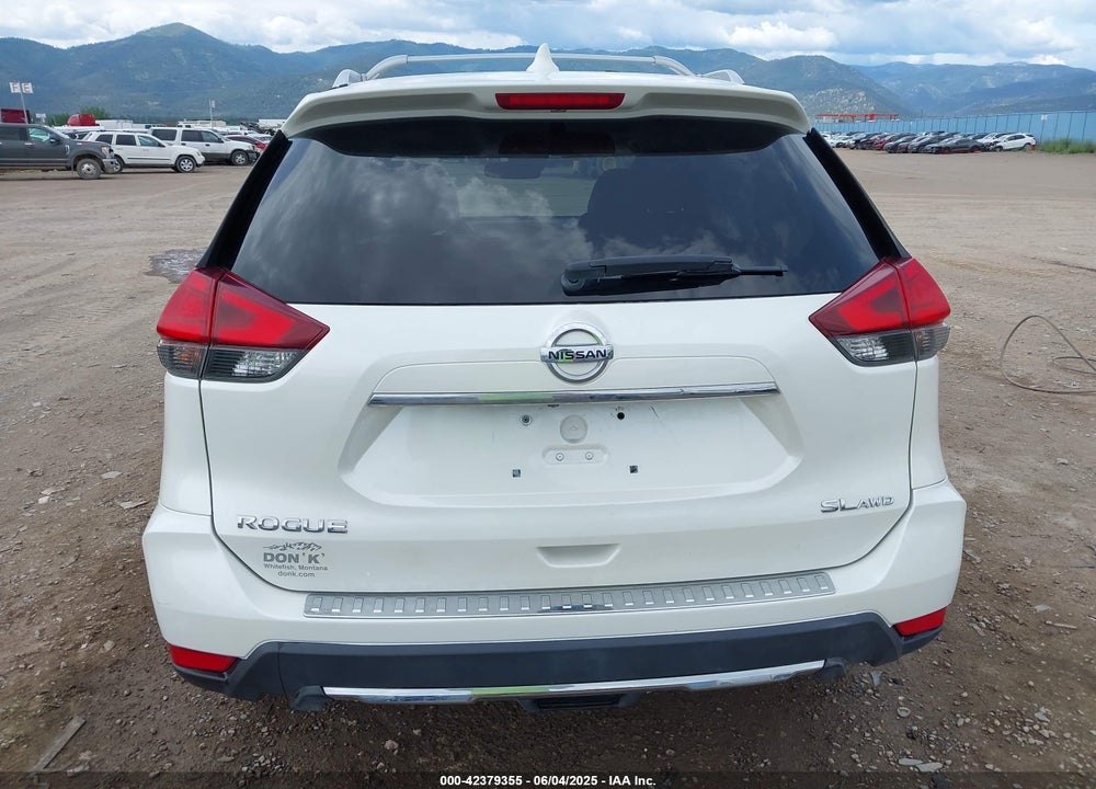 2017 NISSAN ROGUE VIN: JN8AT2MV4HW285750
