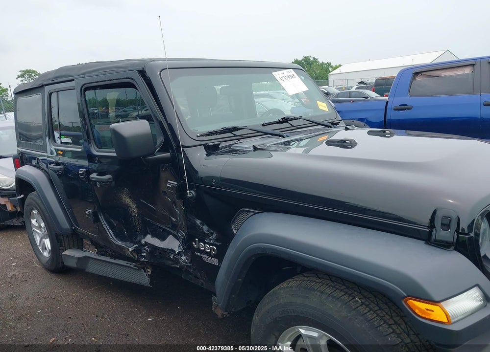 2018 JEEP WRANGLER UNLIMITED VIN: 1C4HJXDG3JW150232