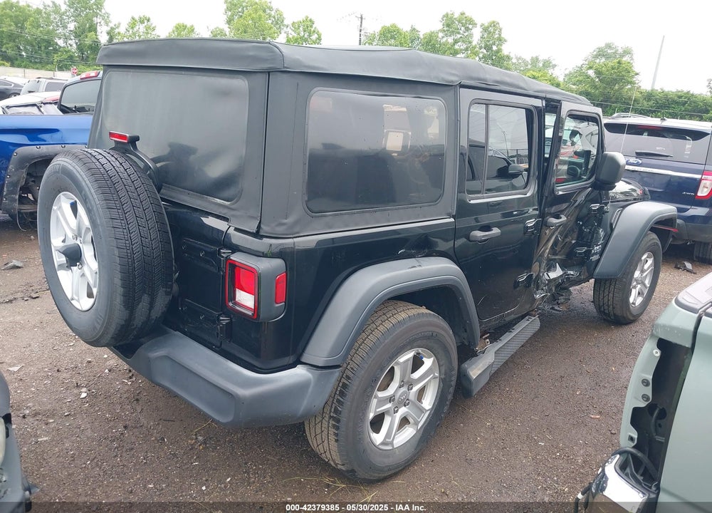 2018 JEEP WRANGLER UNLIMITED VIN: 1C4HJXDG3JW150232