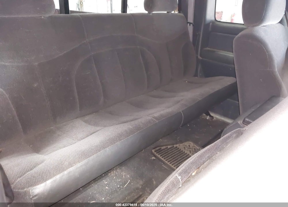 2000 GMC SIERRA 1500 SLE VIN: 2GTEK19T5Y1251714