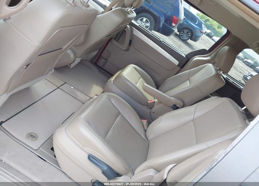 2012 VOLKSWAGEN ROUTAN VIN: 2C4RVABG1CR240838