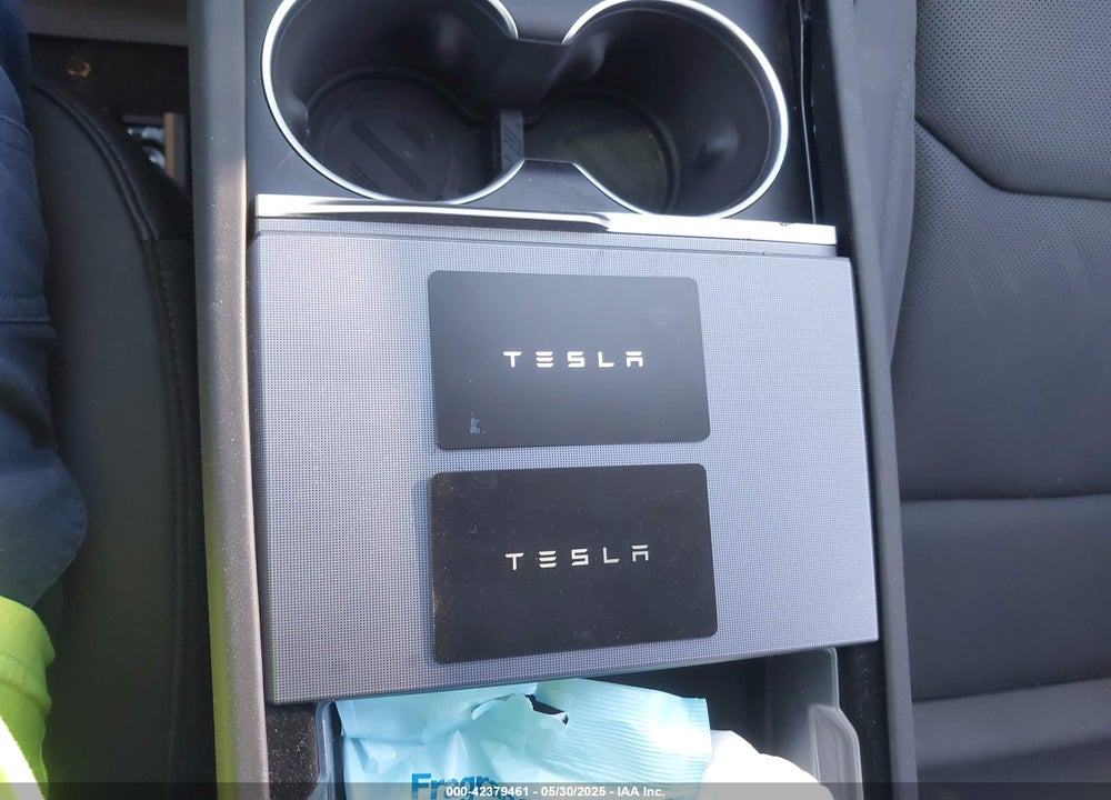 2025 TESLA MODEL 3 LONG RANGE REAR-WHEEL DRIVE VIN: 5YJ3E1EA7SF984435