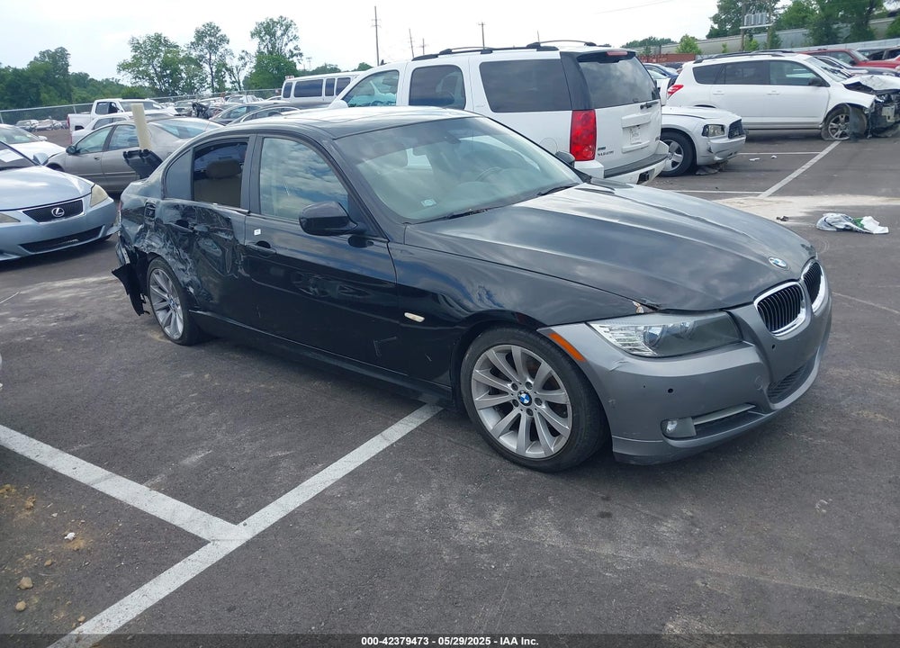 2011 BMW 3 SERIES VIN: WBAPH7C50BE681318