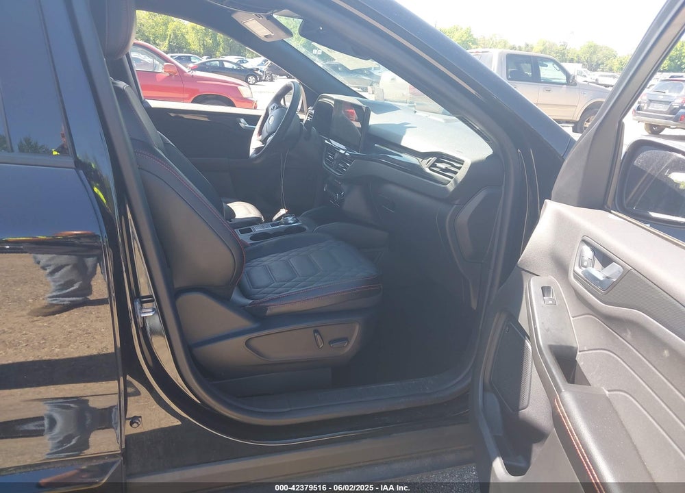 2023 FORD ESCAPE VIN: 1FMCU9PA9PUA78182