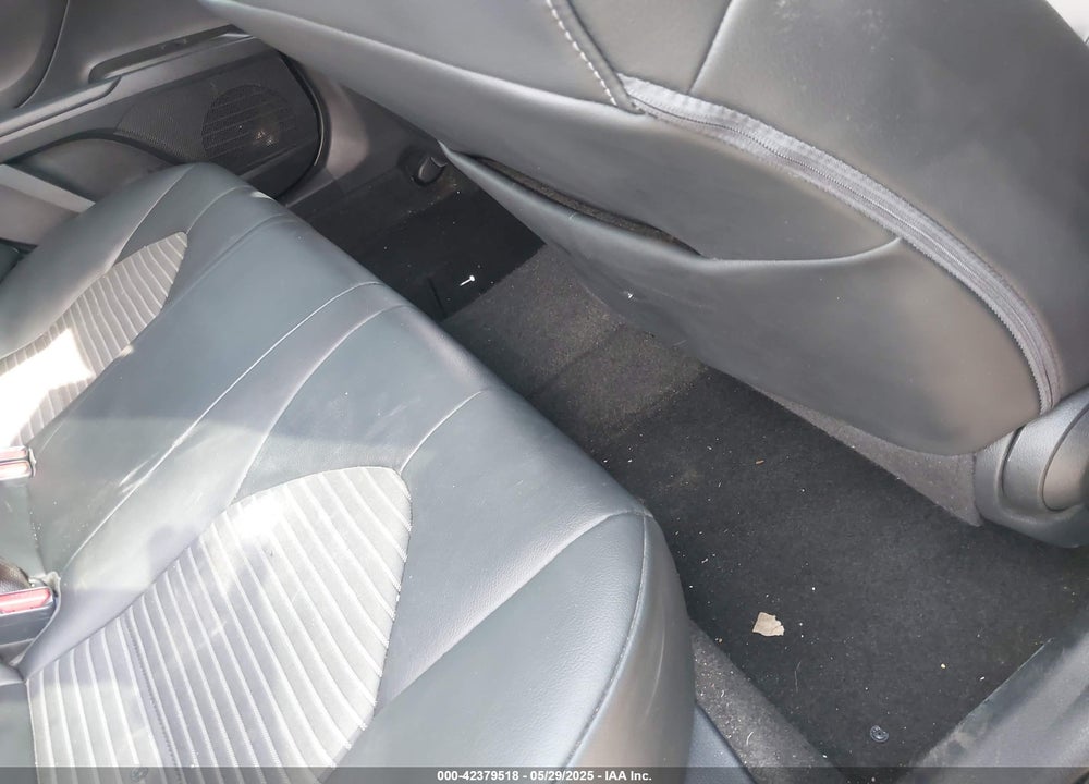 2021 TOYOTA CAMRY VIN: 4T1G11AKXMU436446