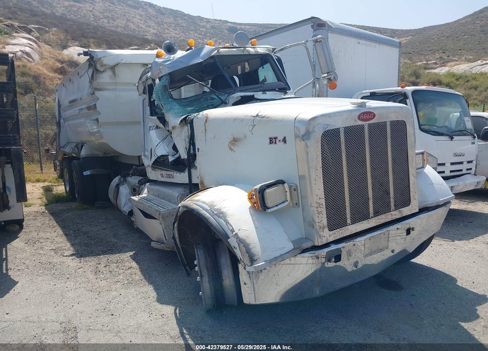 2015 PETERBILT 365 VIN: 1NPSL70XXFD277254