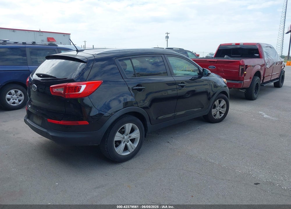 2011 KIA SPORTAGE LX VIN: KNDPB3A22B7079837