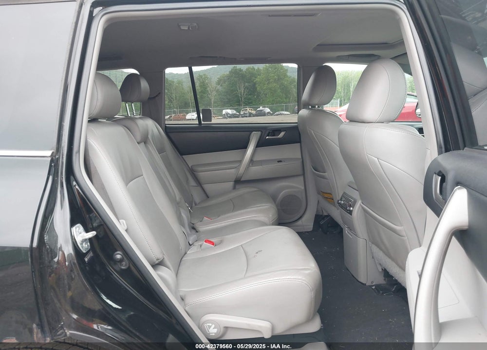 2012 TOYOTA HIGHLANDER VIN: 5TDBK3EH9CS142108