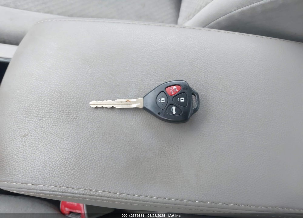 2008 TOYOTA CAMRY LE VIN: 4T1BE46K18U197125