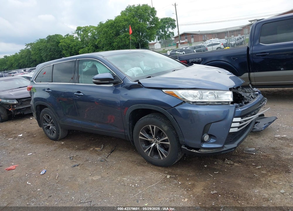 2019 TOYOTA HIGHLANDER LE/LE PLUS VIN: 5TDBZRFHXKS964721