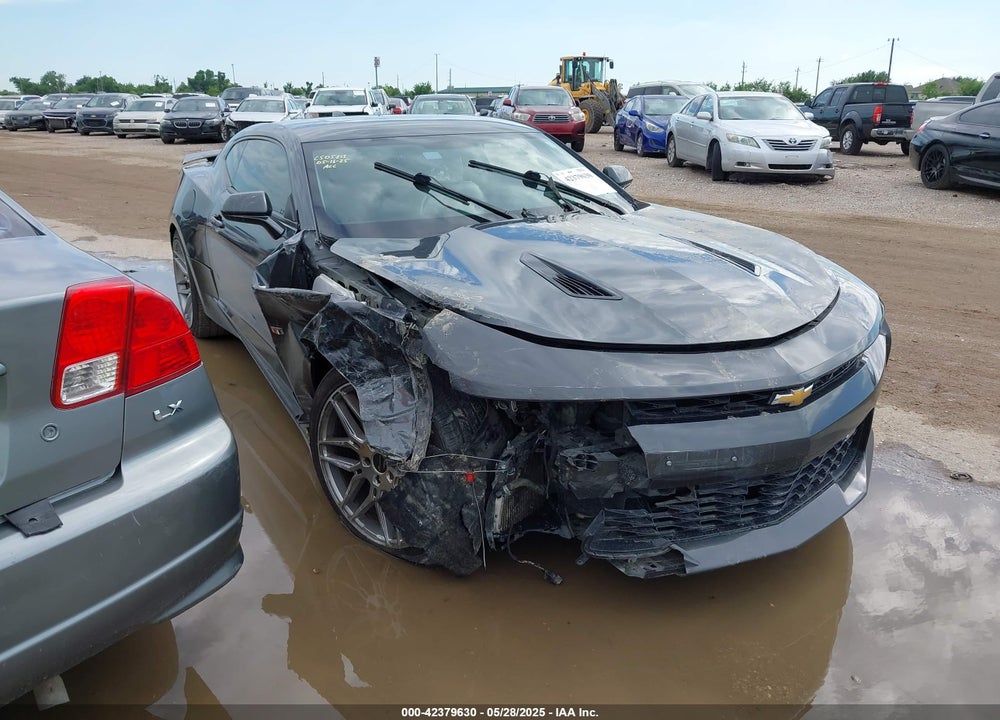 2016 CHEVROLET CAMARO 2SS VIN: 1G1FH1R70G0119923