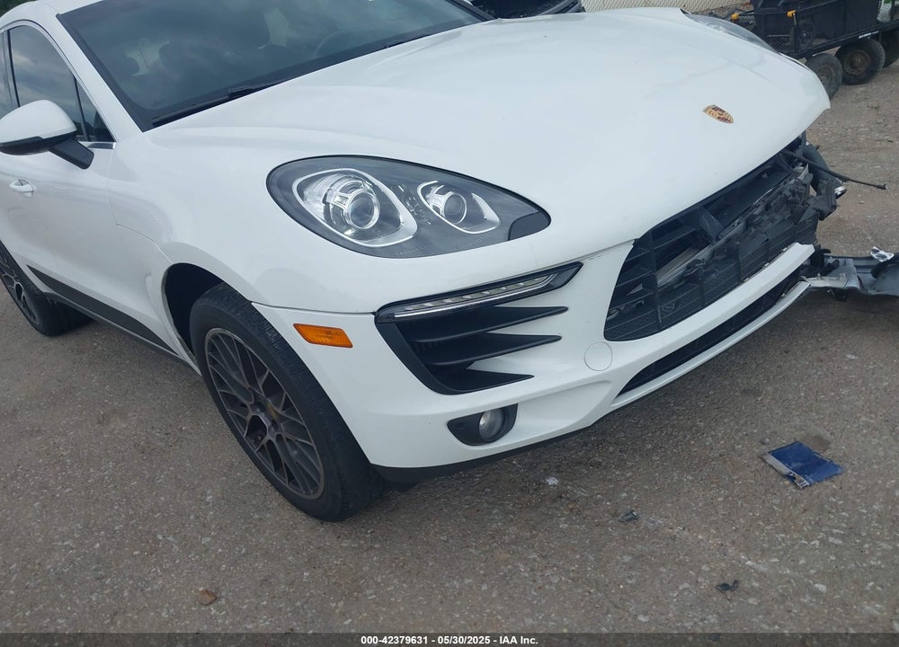 2015 PORSCHE MACAN S VIN: WP1AB2A59FLB55091