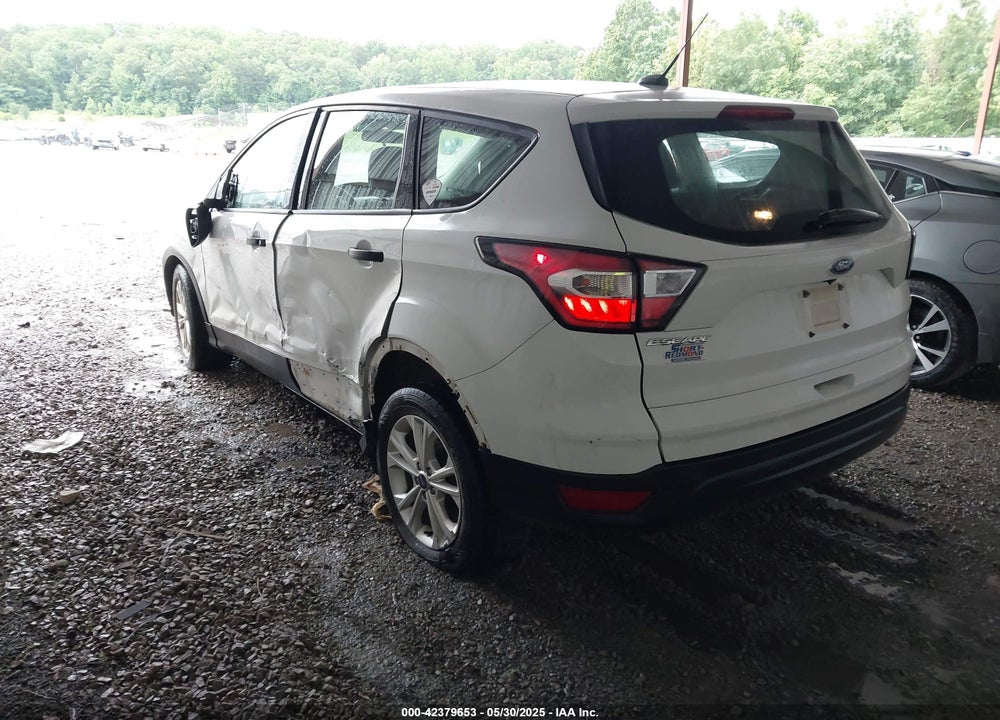 2018 FORD ESCAPE VIN: 1FMCU0F74JUA06900