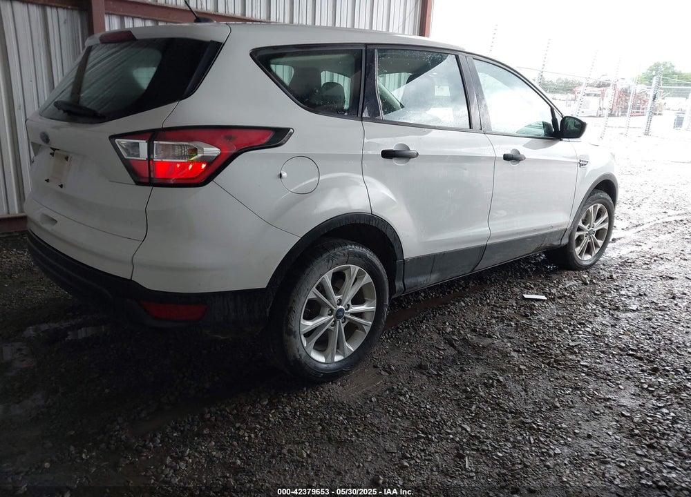 2018 FORD ESCAPE VIN: 1FMCU0F74JUA06900