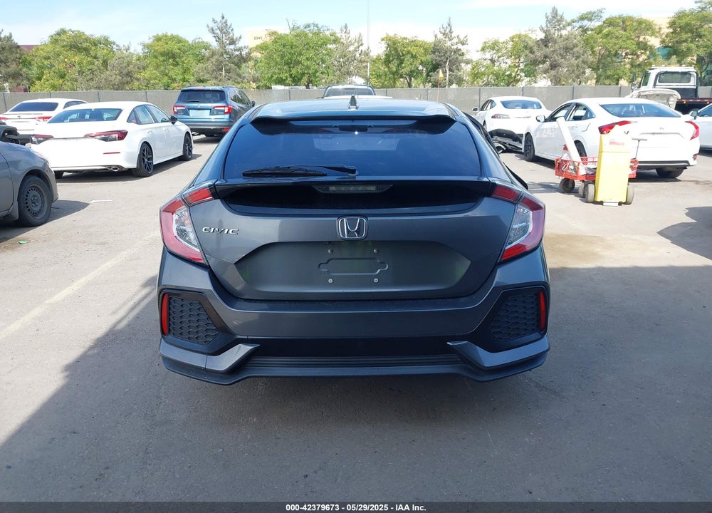 2018 HONDA CIVIC EX VIN: SHHFK7H5XJU407449