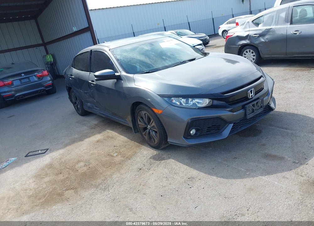 2018 HONDA CIVIC EX VIN: SHHFK7H5XJU407449