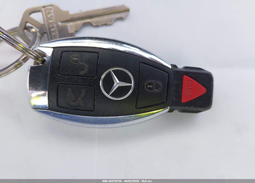 2008 MERCEDES-BENZ E-CLASS VIN: WDBUF56X38B189033