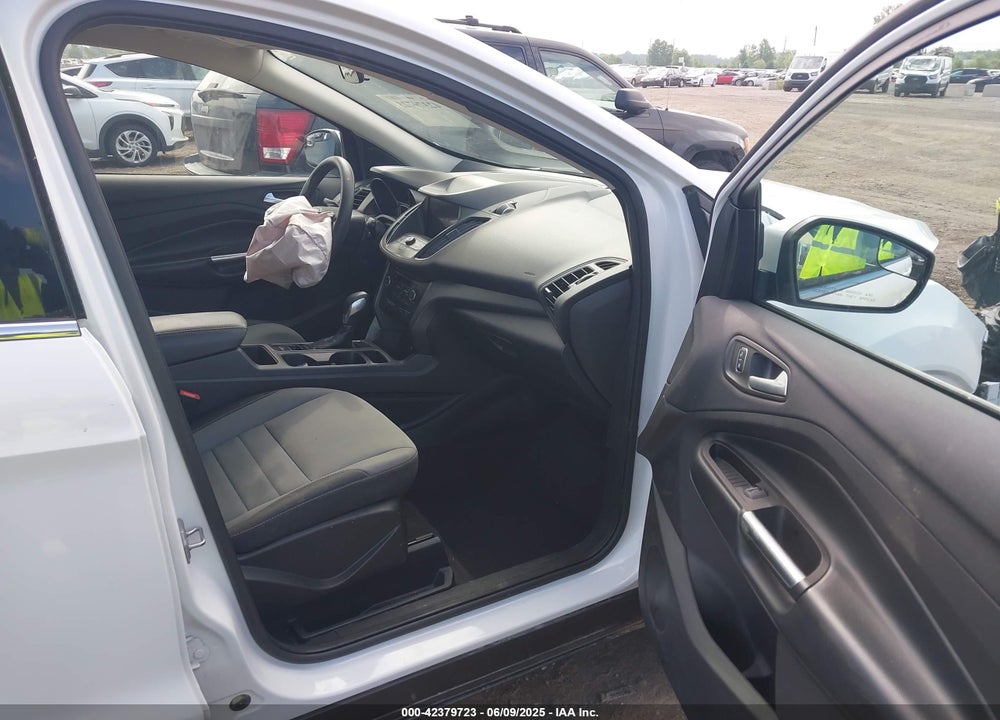 2019 FORD ESCAPE VIN: 1FMCU9GD0KUC34807