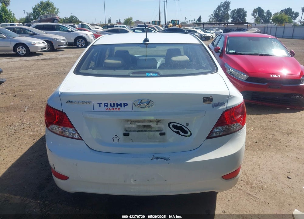 2013 HYUNDAI ACCENT VIN: KMHCU4AE6DU562529