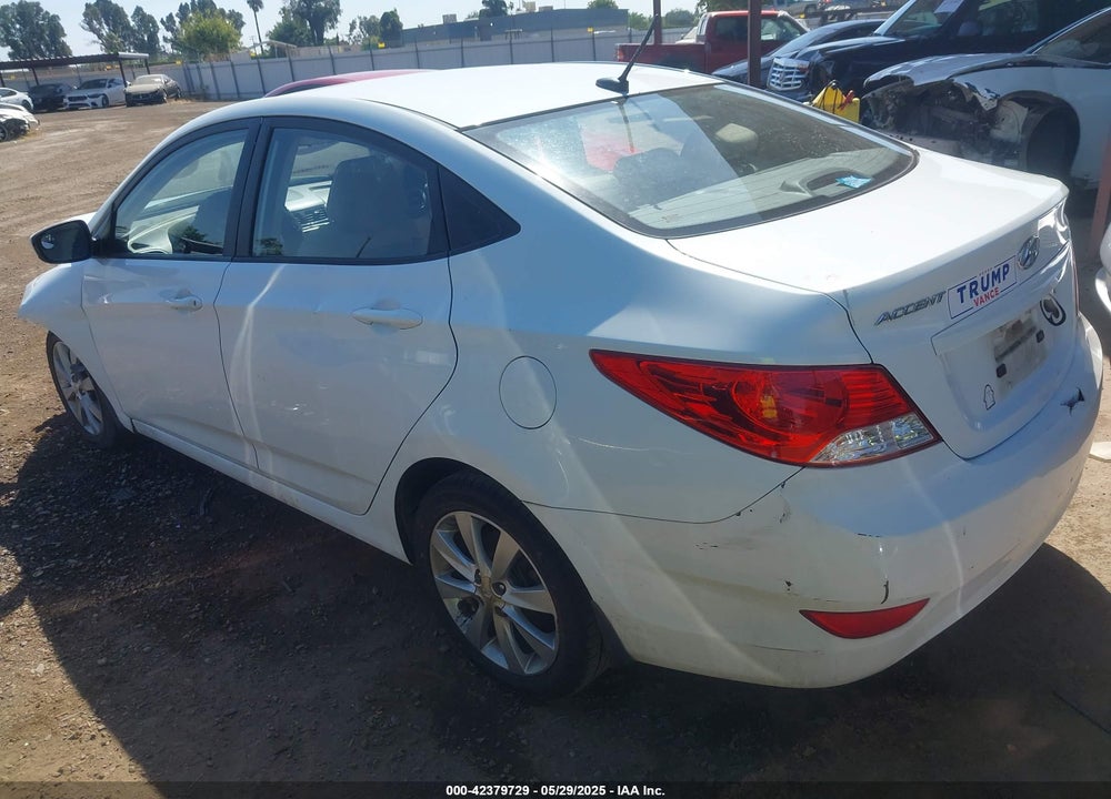 2013 HYUNDAI ACCENT VIN: KMHCU4AE6DU562529