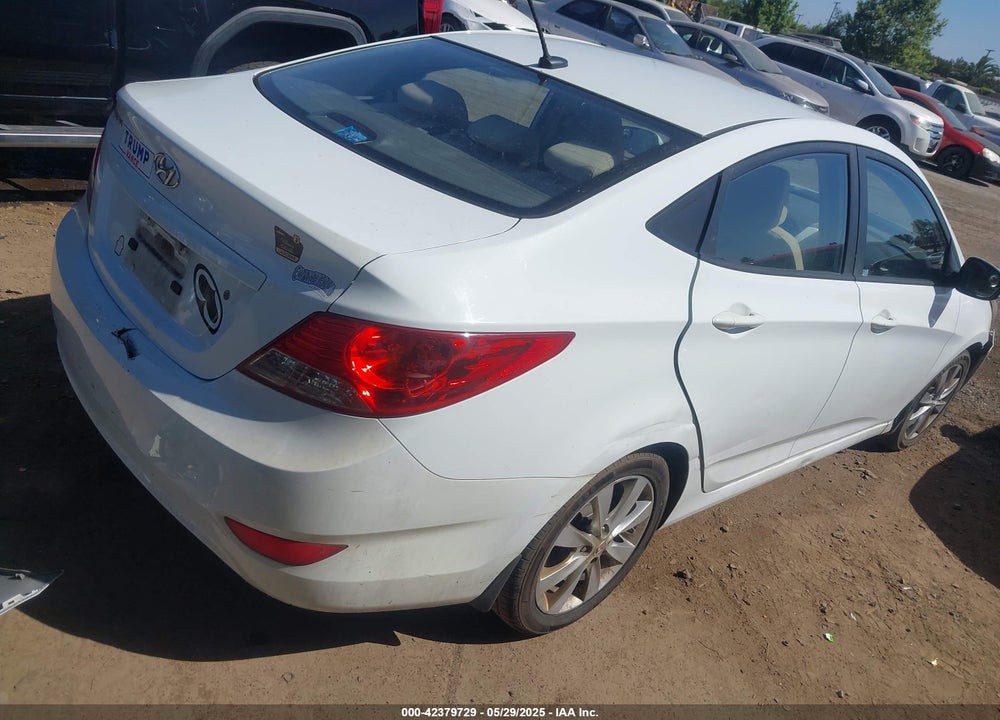 2013 HYUNDAI ACCENT VIN: KMHCU4AE6DU562529