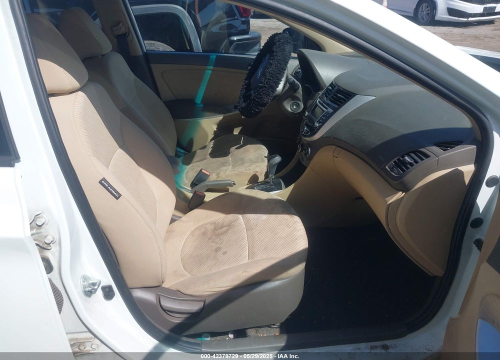 2013 HYUNDAI ACCENT VIN: KMHCU4AE6DU562529