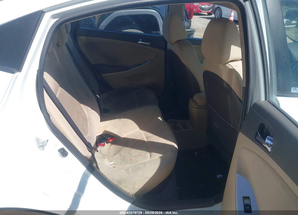 2013 HYUNDAI ACCENT VIN: KMHCU4AE6DU562529